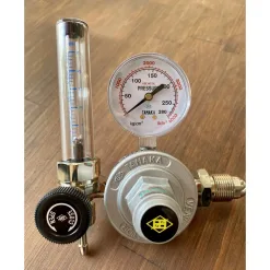 Đồng Hồ Điều Áp Tanaka Khí Argon F22AR 11 TANAKA VENUS F22AR 1