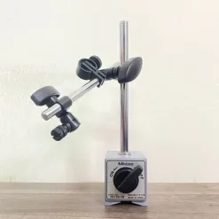 Đế Từ Tính Mitutoyo 7011S-10 10 1 Magnetic Stand Mitutoyo 7011S 10