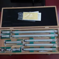 Bộ Panme Đo Lỗ Mitutoyo 137-205 9 4 Panme Mitutoyo 137 205
