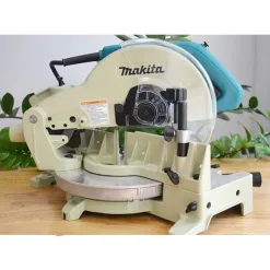 3 Makita LS1030N
