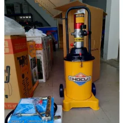 1 Kocu GZ 8 Grease Pump