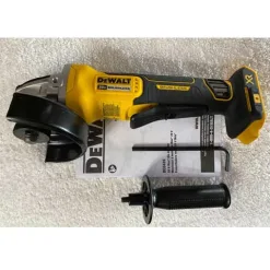 2 DeWalt DCG413B