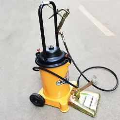 2 Kocu GZ 6J Grease Pump
