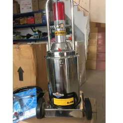 4 Kocu US 8 Grease Pump