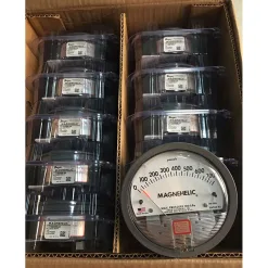 Đồng hồ đo chênh áp Dwyer Magnehelic 2000-100PA 18 2 Dwyer Series 2000 Magnehelic
