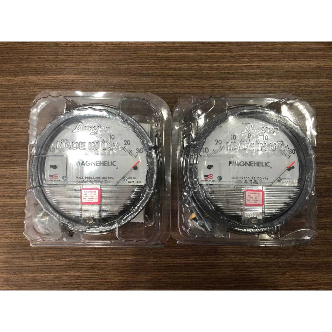 Đồng hồ đo chênh áp Dwyer Magnehelic 2000-100PA 7 Dwyer Magnehelic 2000 25kPa